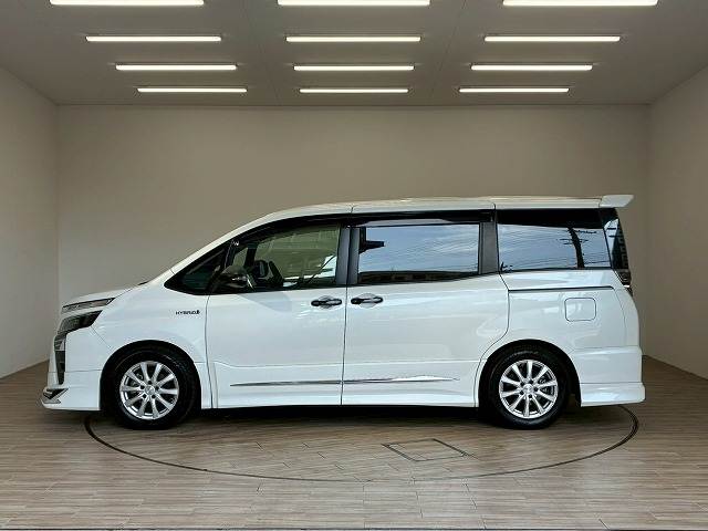 トヨタ ヴォクシー