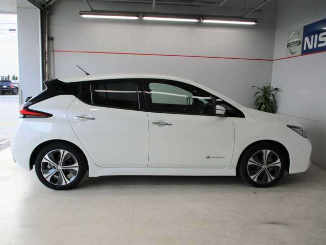 日産 リーフ