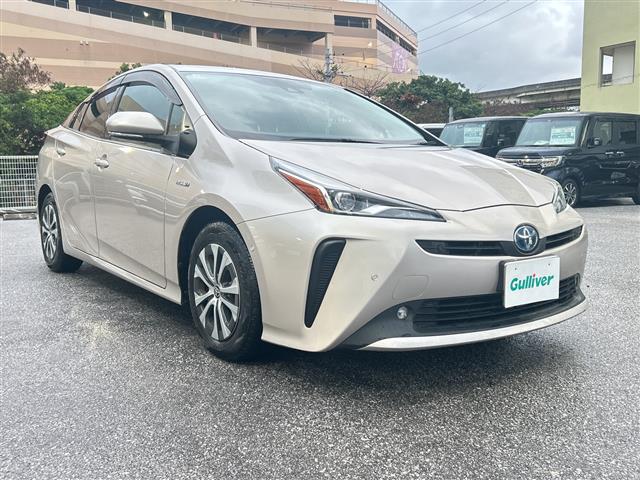 トヨタ プリウス