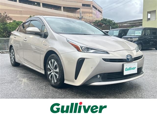 トヨタ プリウス