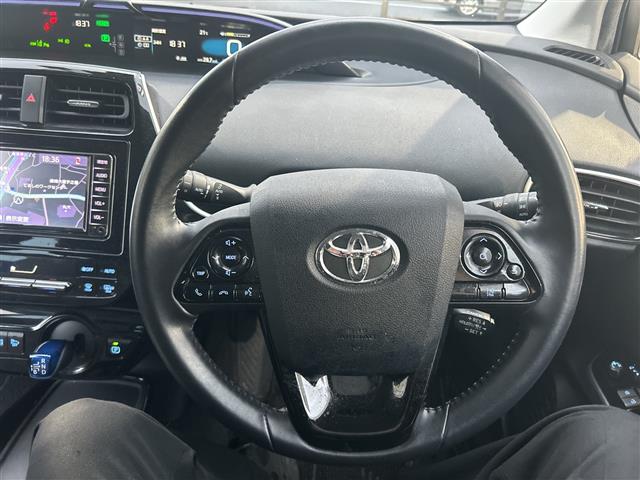 トヨタ プリウス