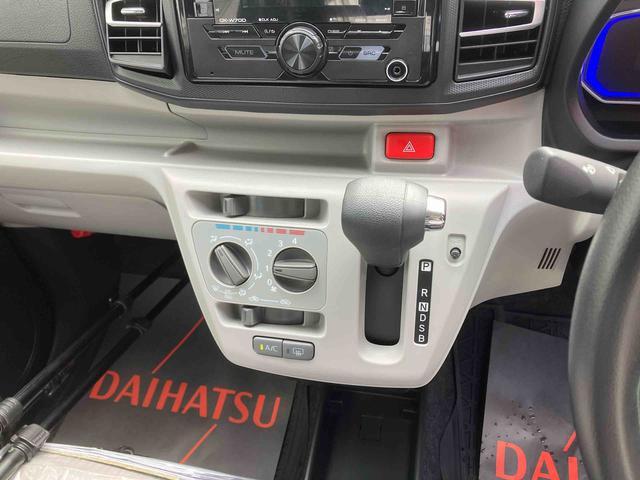 ダイハツ ミライース