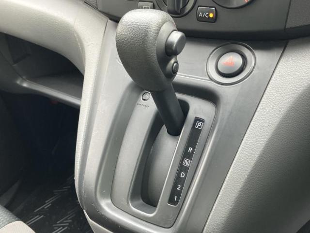 日産 NV200バネットバン