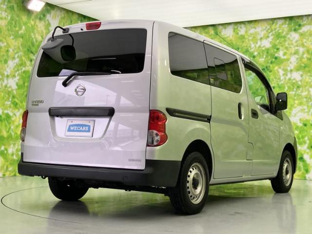 日産 NV200バネットバン