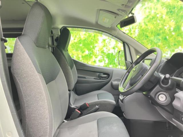 日産 NV200バネットバン