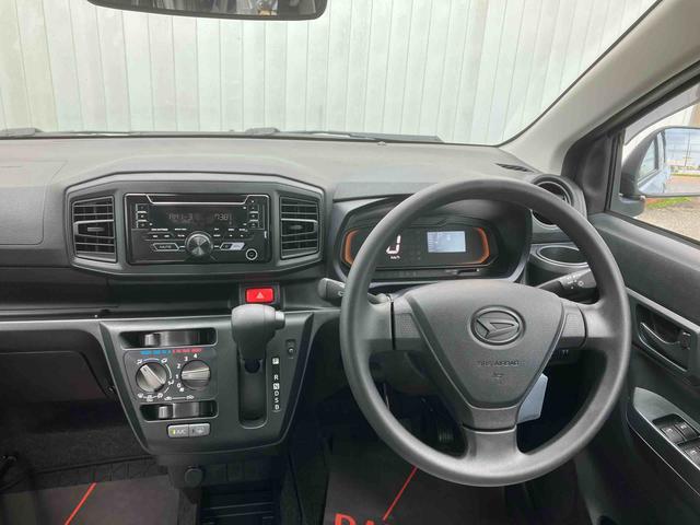 ダイハツ ミライース