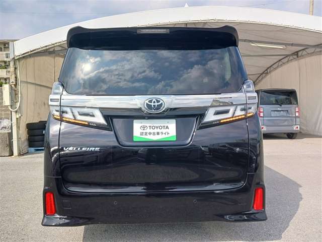 トヨタ ヴェルファイア