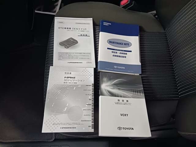 トヨタ ヴォクシー