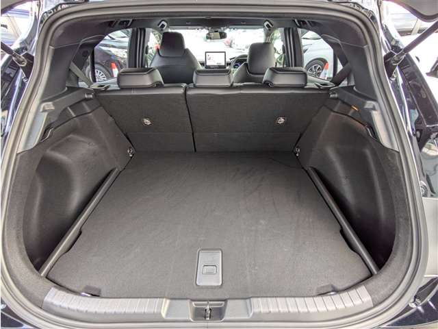 トヨタ カローラスポーツ