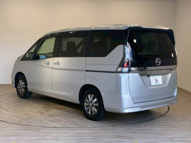 日産 セレナ