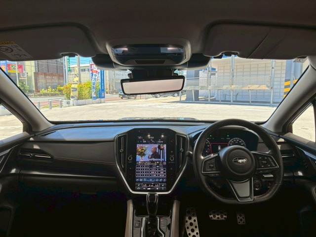 スバル レヴォーグレイバック