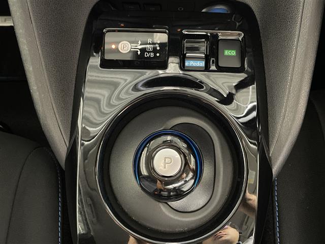 日産 リーフ