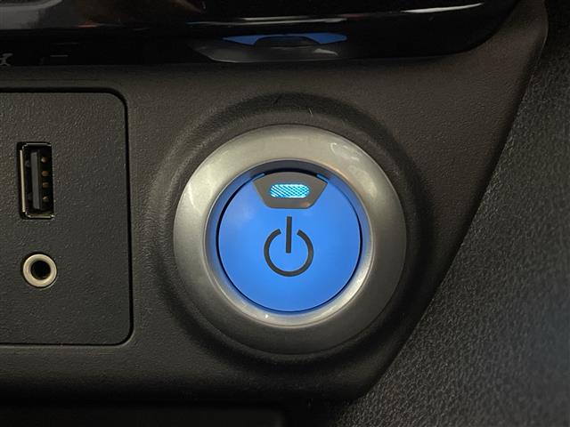 日産 リーフ