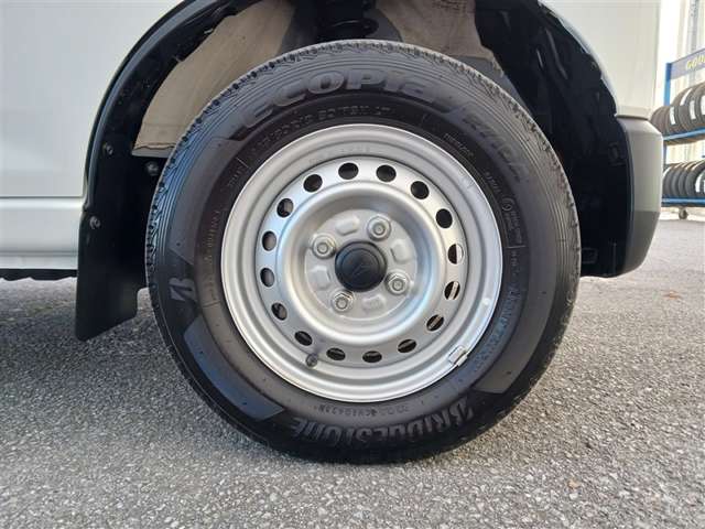 ダイハツ ハイゼットカーゴ