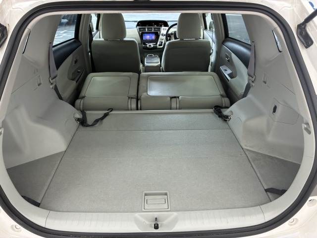 トヨタ プリウスα