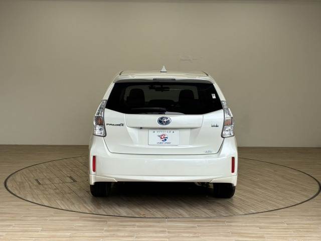 トヨタ プリウスα