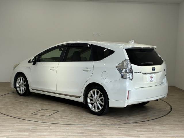 トヨタ プリウスα