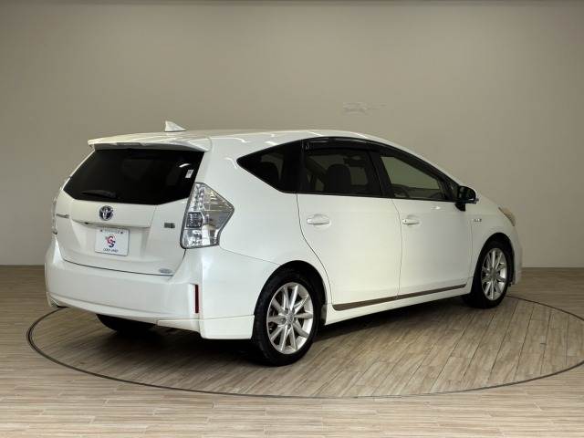 トヨタ プリウスα