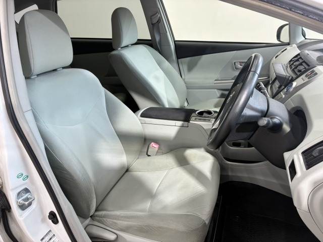 トヨタ プリウスα