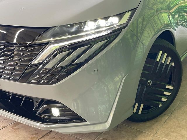 日産 ノートオーラ