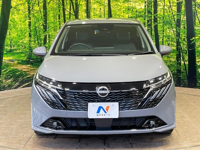 日産 ノートオーラ