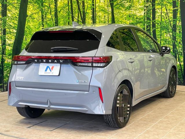 日産 ノートオーラ