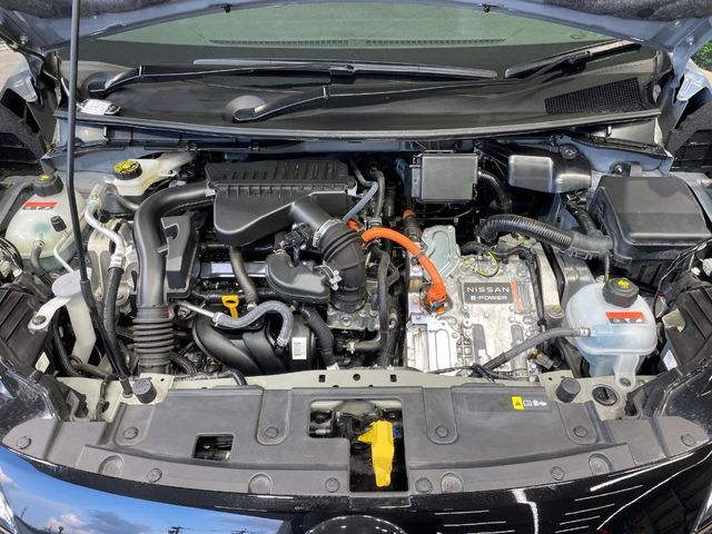 日産 ノートオーラ