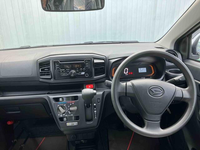 ダイハツ ミライース