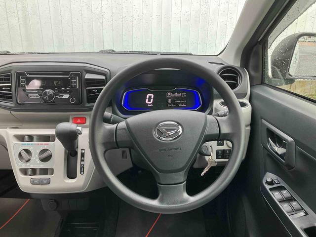 ダイハツ ミライース