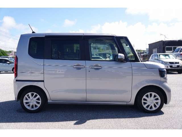 ホンダ N-BOX