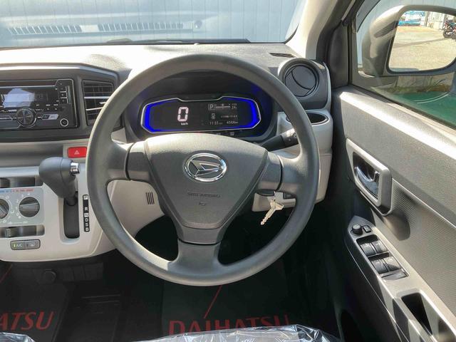 ダイハツ ミライース