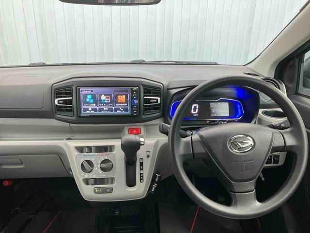 ダイハツ ミライース