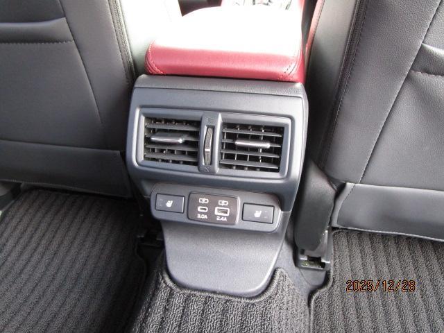 スバル レヴォーグ