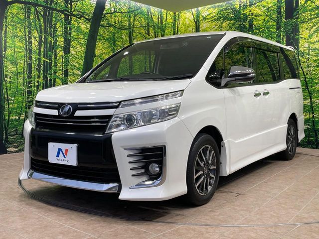 トヨタ ヴォクシー