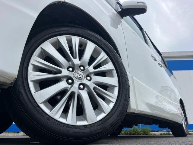 トヨタ ヴェルファイア