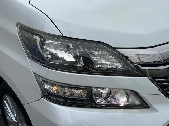 トヨタ ヴェルファイア