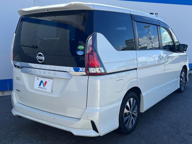 日産 セレナ