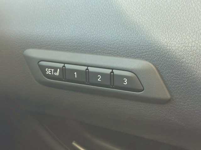 レクサス UX