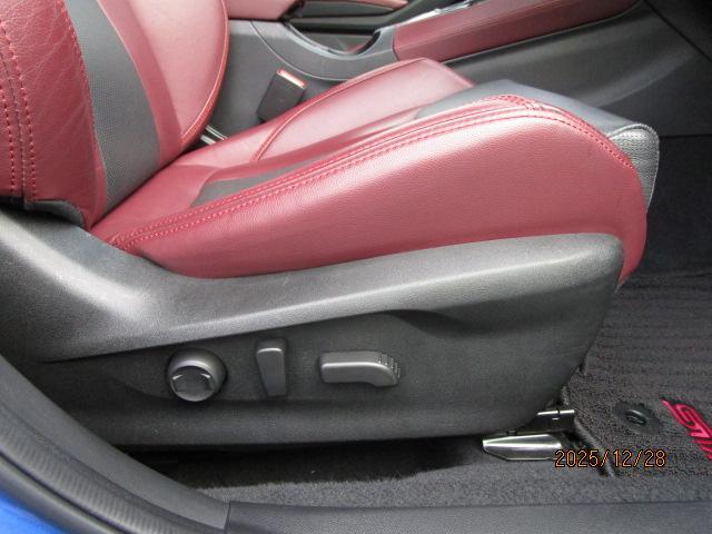 スバル レヴォーグ