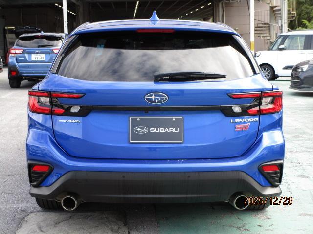 スバル レヴォーグ