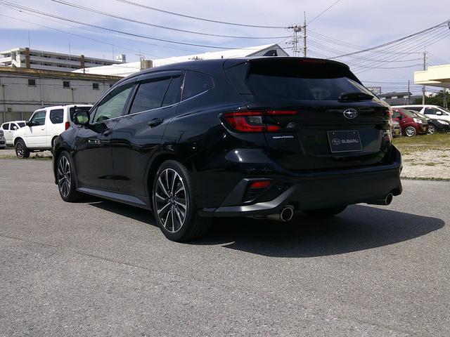 スバル レヴォーグ