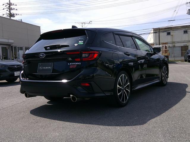 スバル レヴォーグ
