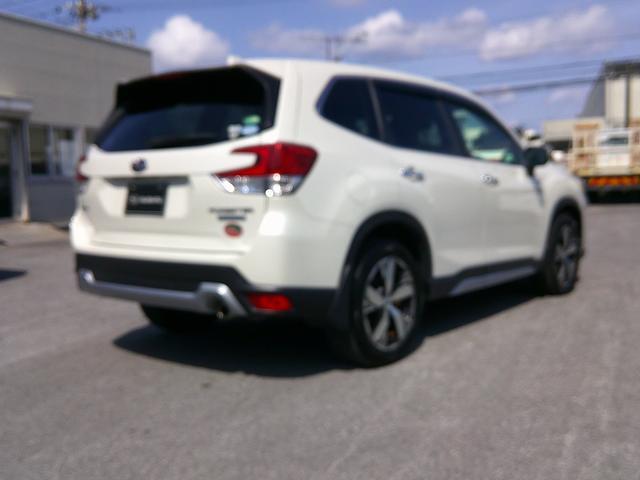 スバル フォレスター