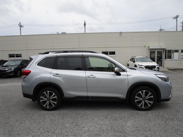 スバル フォレスター