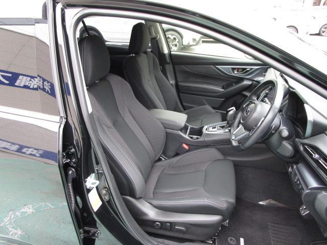 スバル レヴォーグ