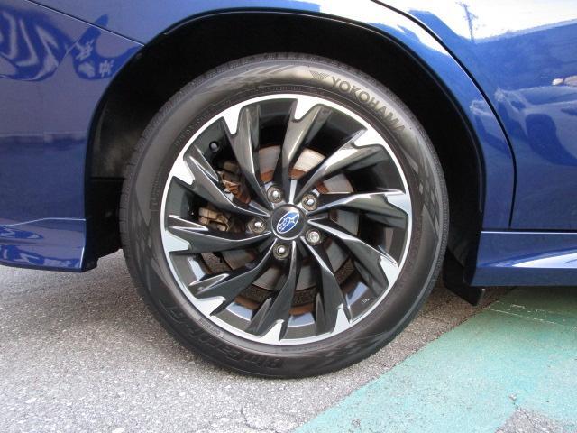 スバル レヴォーグ