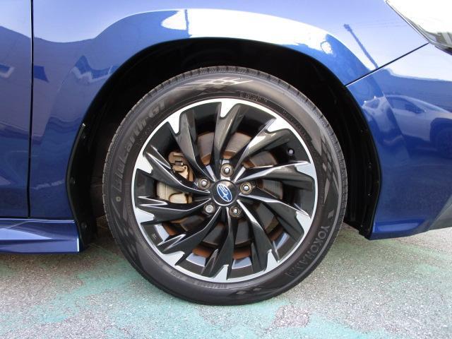 スバル レヴォーグ