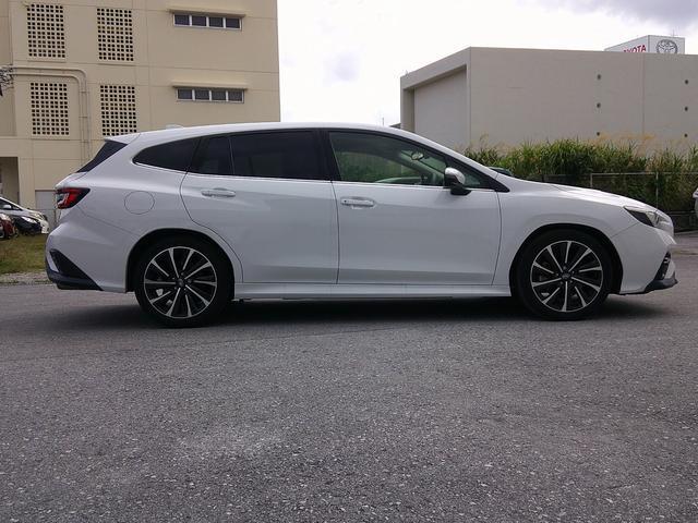 スバル レヴォーグ