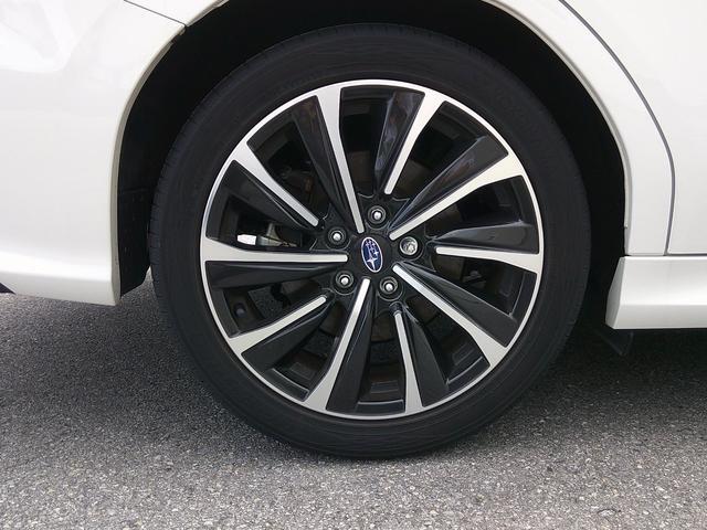 スバル レヴォーグ