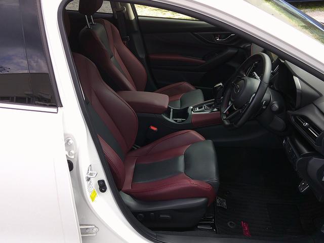 スバル レヴォーグ